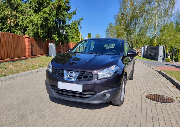 Nissan Qashqai cena 35900 przebieg: 192365, rok produkcji 2011 z Warszawa małe 436